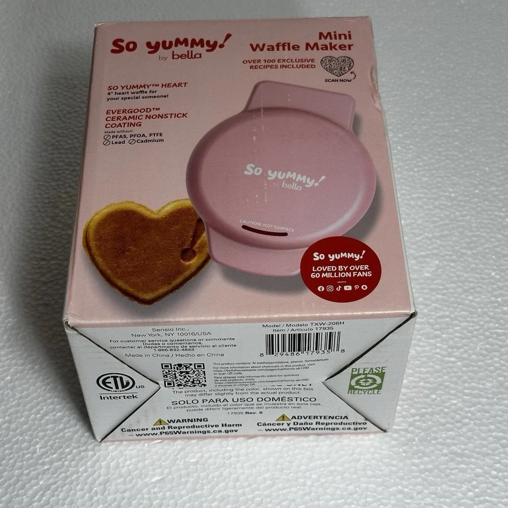 So Yummy by Bella Mini Valentine Pink Heart Shape Waffle Maker + Recipe Book NEW